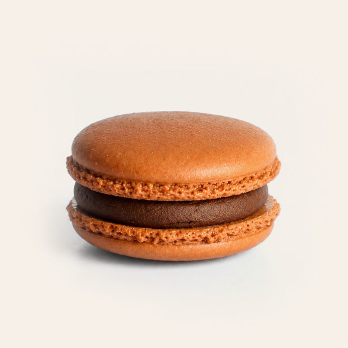 Chocolate Macaron (Single)