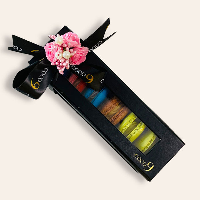 "Boudoir" 6 Macarons