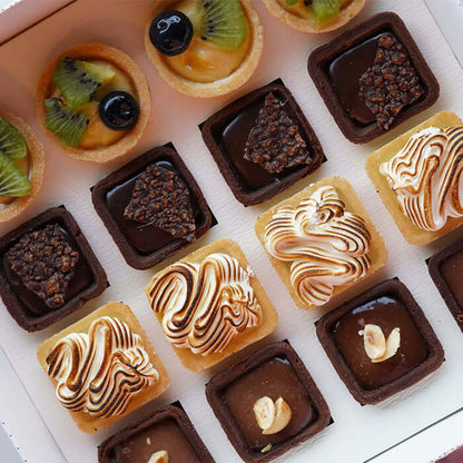 Bite-Size Assorted Box of 16 Tarts