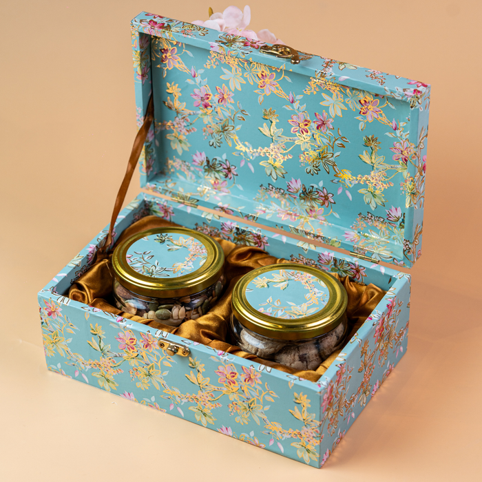 Gifting Essentials - The Thoughtful Gesture