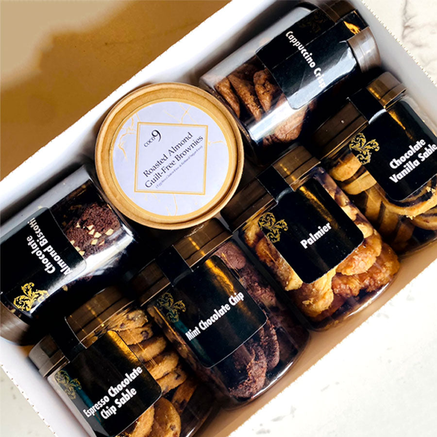 "Heritage" 6 Cookie Jars & Brownie