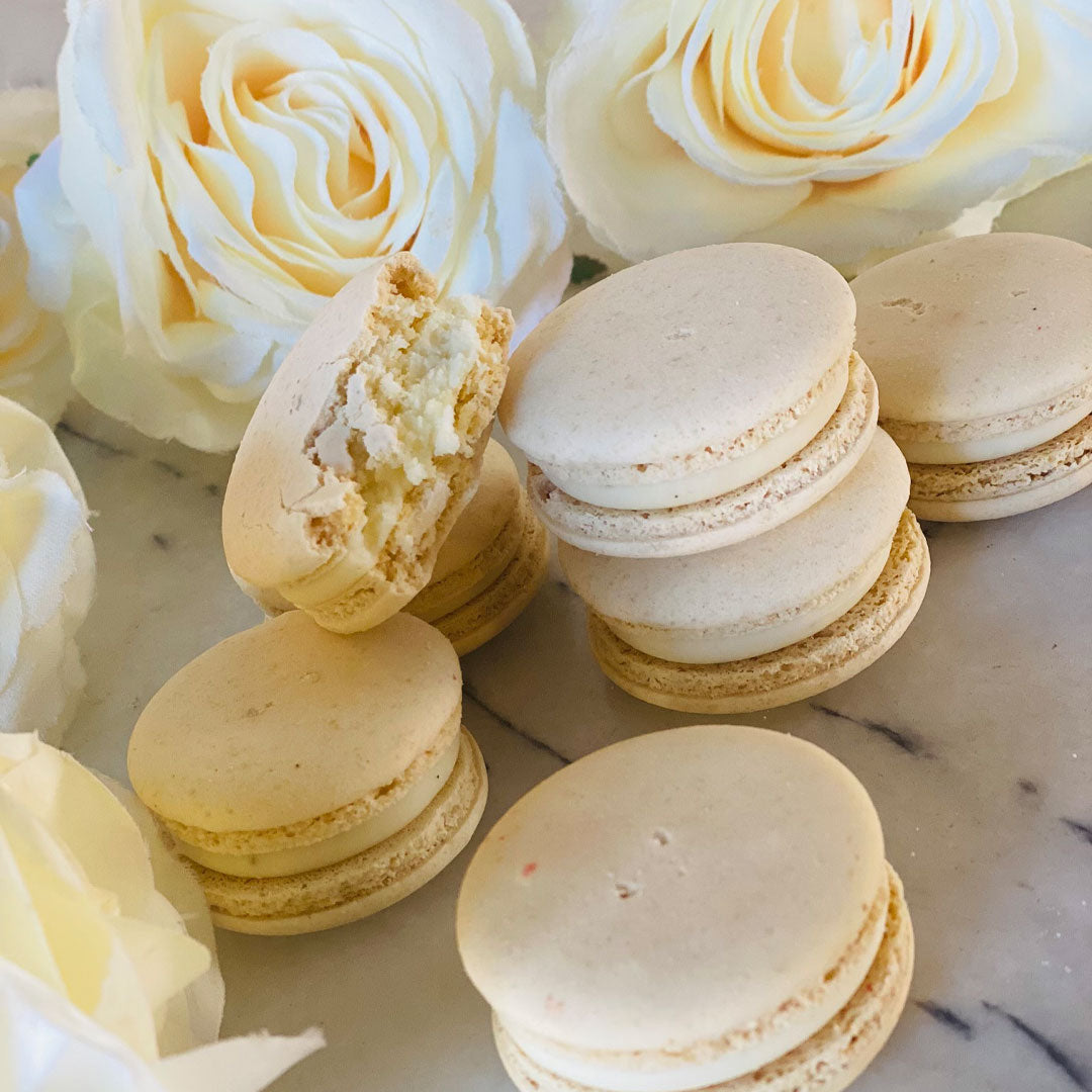 Vanilla Bean Macaron